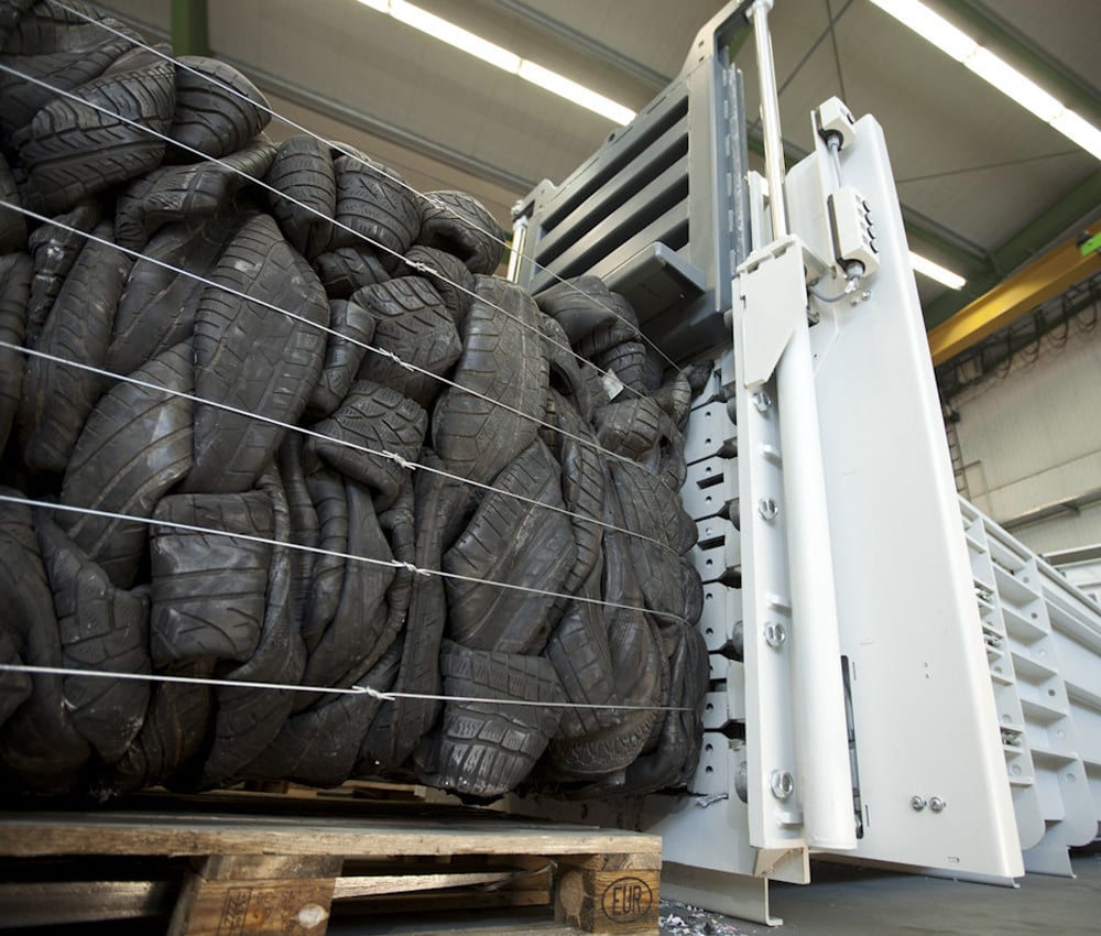 Specially designed to compact tyres